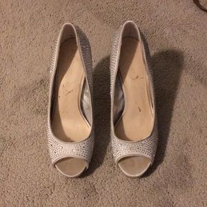 Le château silver rhinestone heels